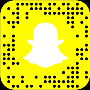 Screenshot this code to add daisy taylor on snapchat